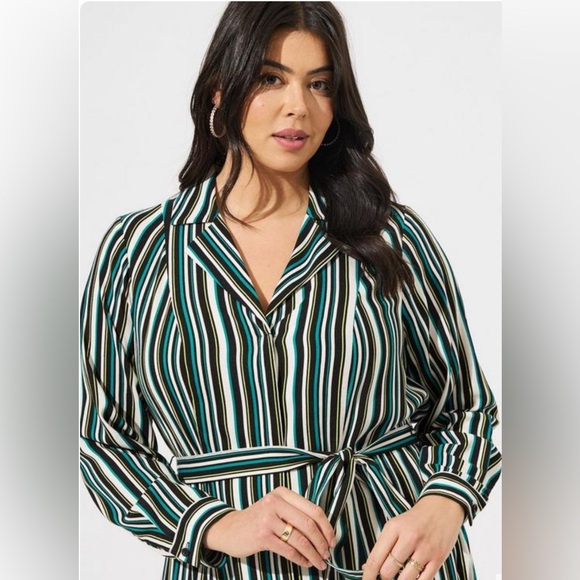 NWT Torrid Stripe Green Mini Rayon Slub Wrap Front Dress - Picture 3 of 5